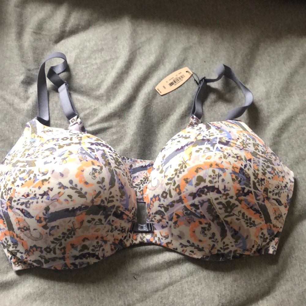 NWT Victoria Secret Bra